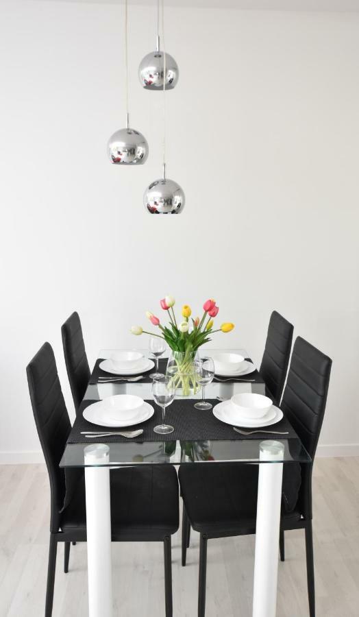 Апартаменты Apartament Rosso Торунь Экстерьер фото